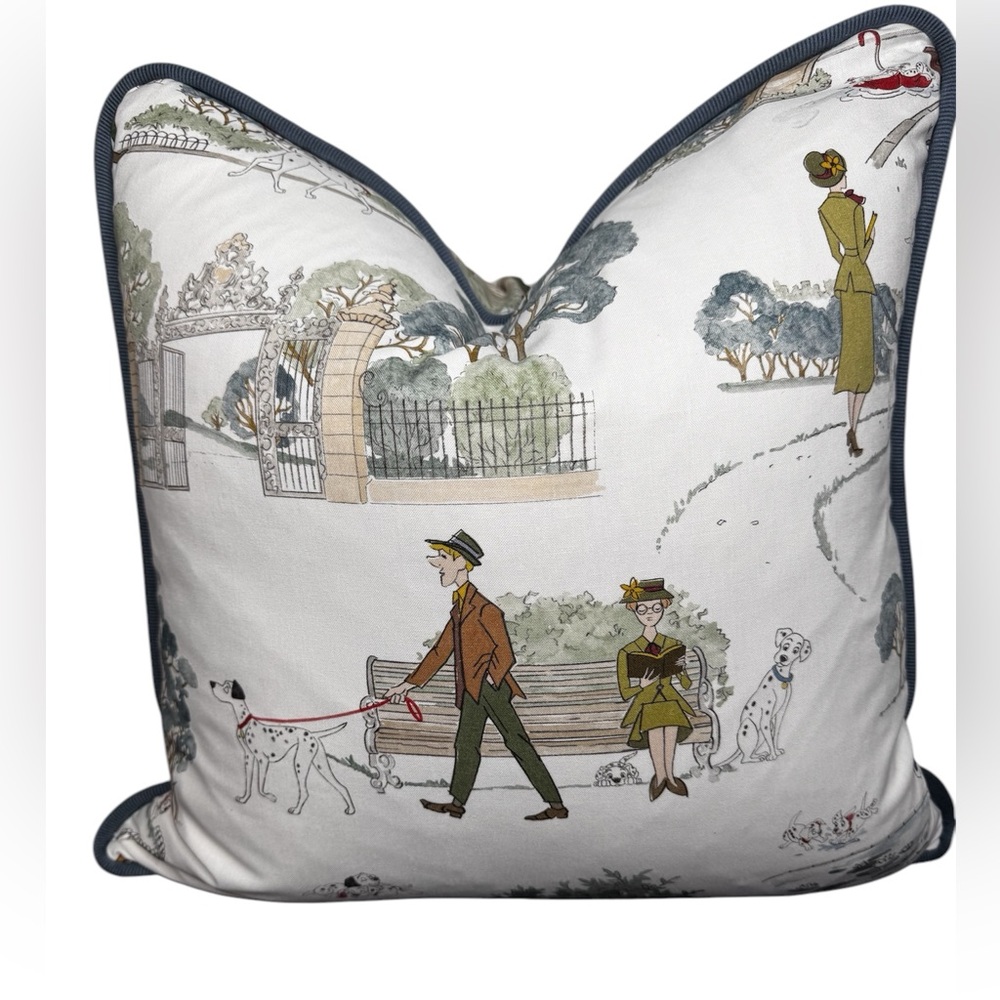2 DISNEY HOME BY SANDERSON 101 DALMATIANS BREEZE IN BLUE DESIGNER PILLOWS